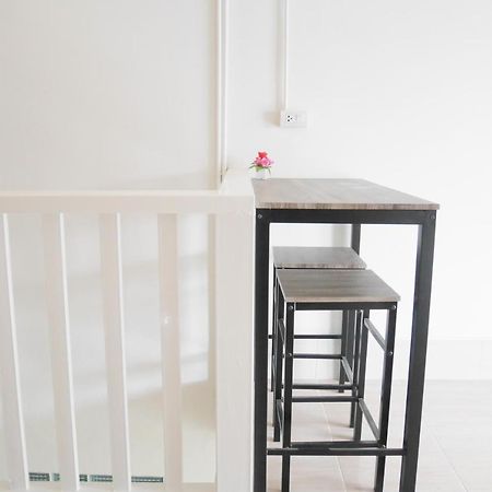 Nawee Guesthouse Sairee เกาะเต่า ภายนอก รูปภาพ