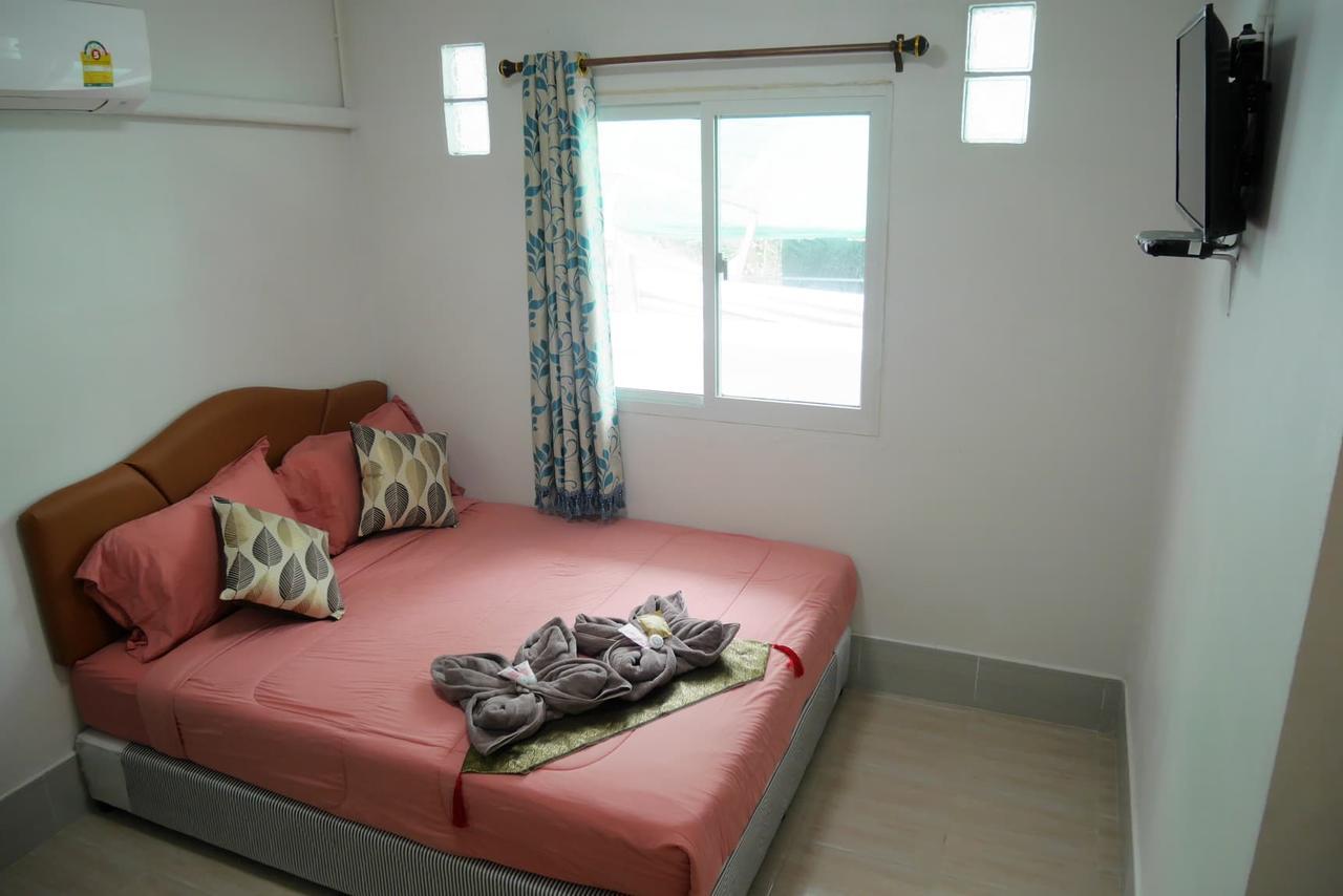 Nawee Guesthouse Sairee เกาะเต่า ภายนอก รูปภาพ